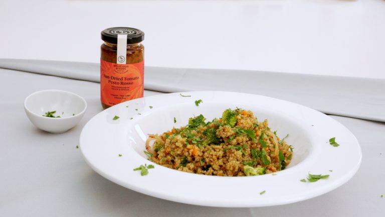 Quinoa salad with sun-dried tomato pesto rosso — Delicious & Sons