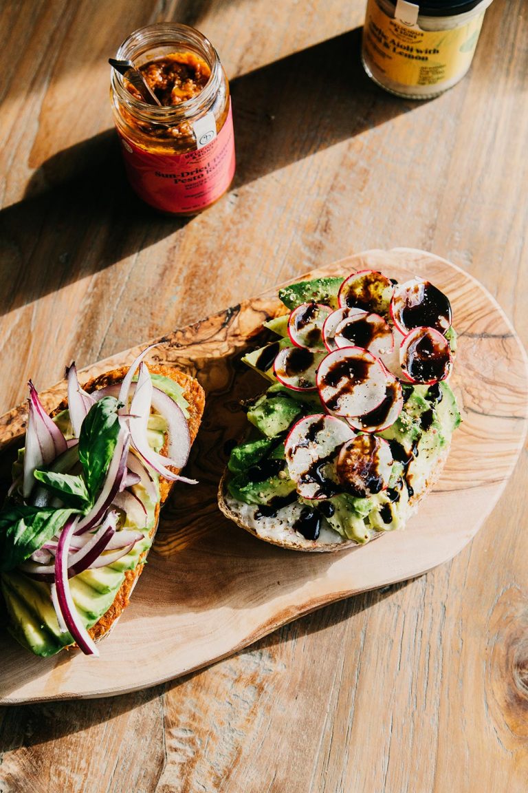 Avocado Toast with Sun-Dried Tomato Pesto Rosso, Red Onion, and Fresh Basil — Delicious & Sons