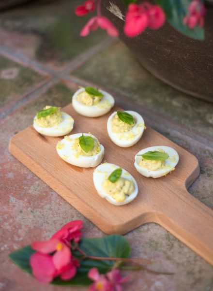 The-Forest-Feast-Aioli-Deviled-Eggs-02