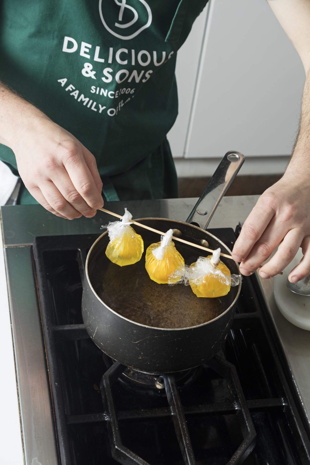 Cream of “Calçots” with Poached Egg and Black Truffle Oil — Delicious & Sons