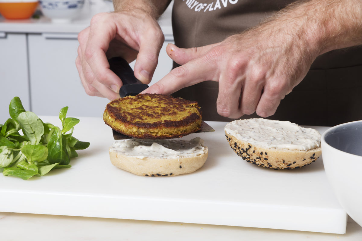 Lentil Burger with Aioli of Basil & Lemon by Sergi Ferrer — Delicious & Sons