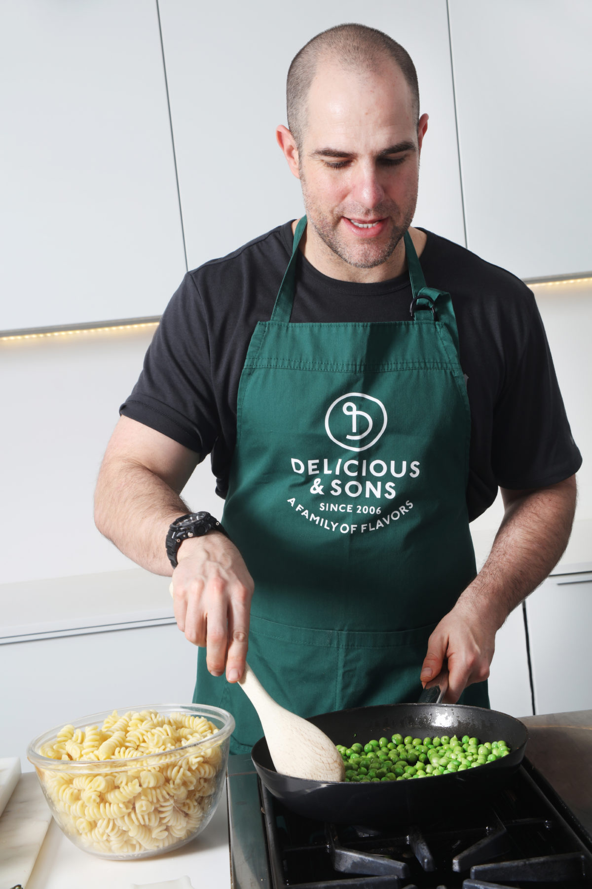 Pasta Salad with Peas and Organic Basil Pesto Genovese by Alberto Rey — Delicious & Sons