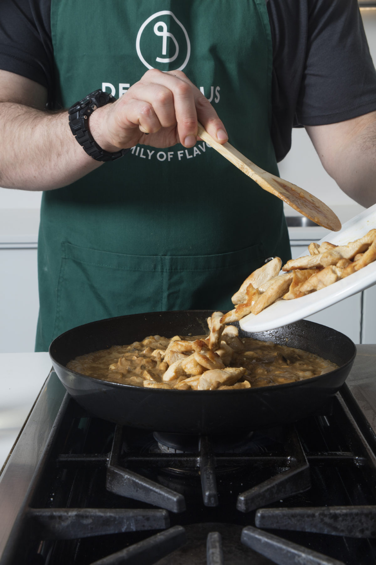 Chicken with Porcini Mushroom Spread and Mushrooms by Alberto Rey — Delicious & Sons