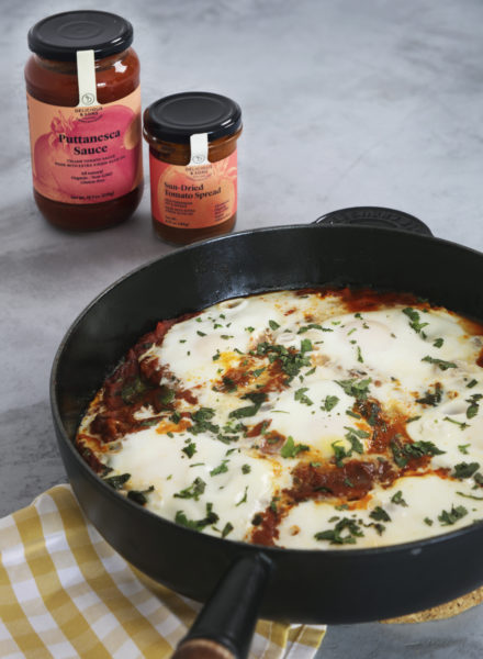 Shakshuka-con-espinacas-Puttanesca