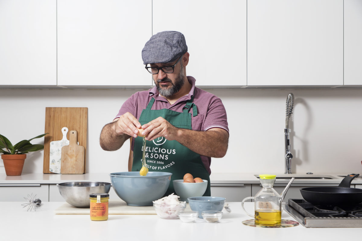 Tortilla de Patatas con Alioli de Azafrán & Naranja — Delicious & Sons