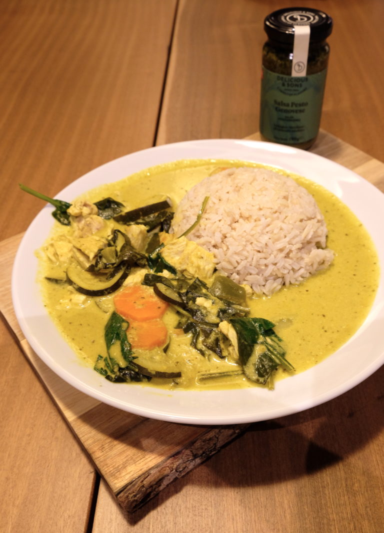 Curry Verde Thai con Pesto por Ricky Mandle — Delicious & Sons