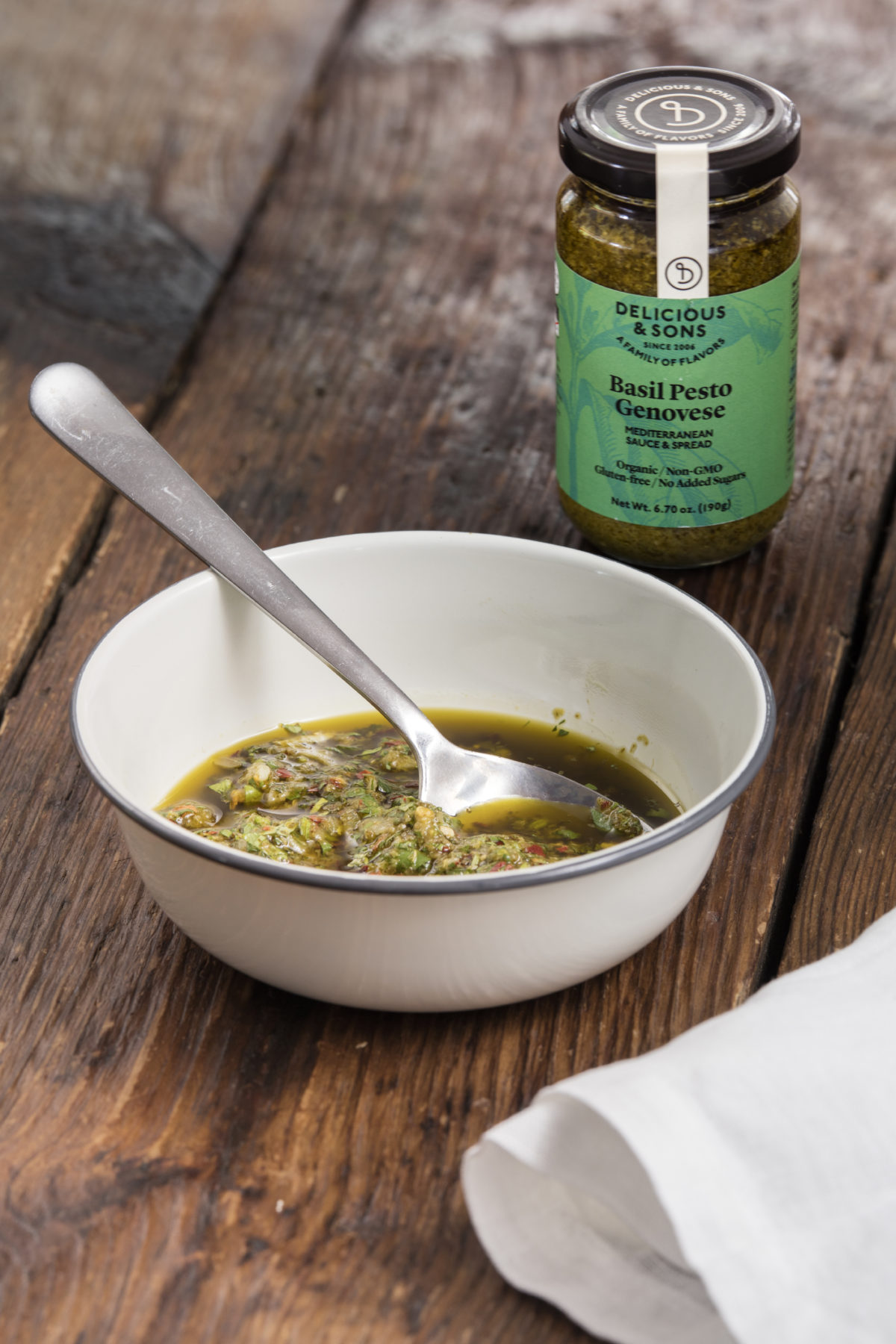 Chimichurri Pesto by Bárbara Bruno — Delicious & Sons