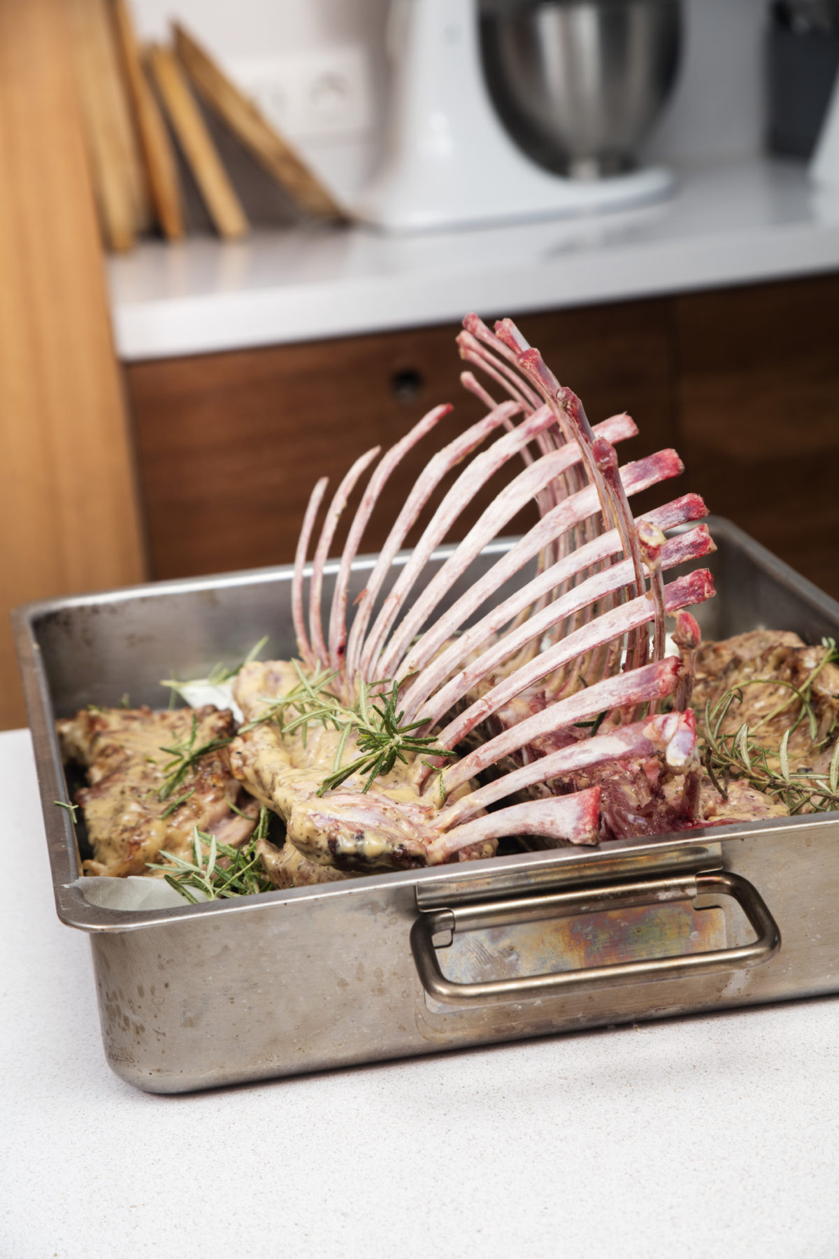 Basil Aioli Roasted Rack of Lamb by Bárbara Bruno — Delicious & Sons