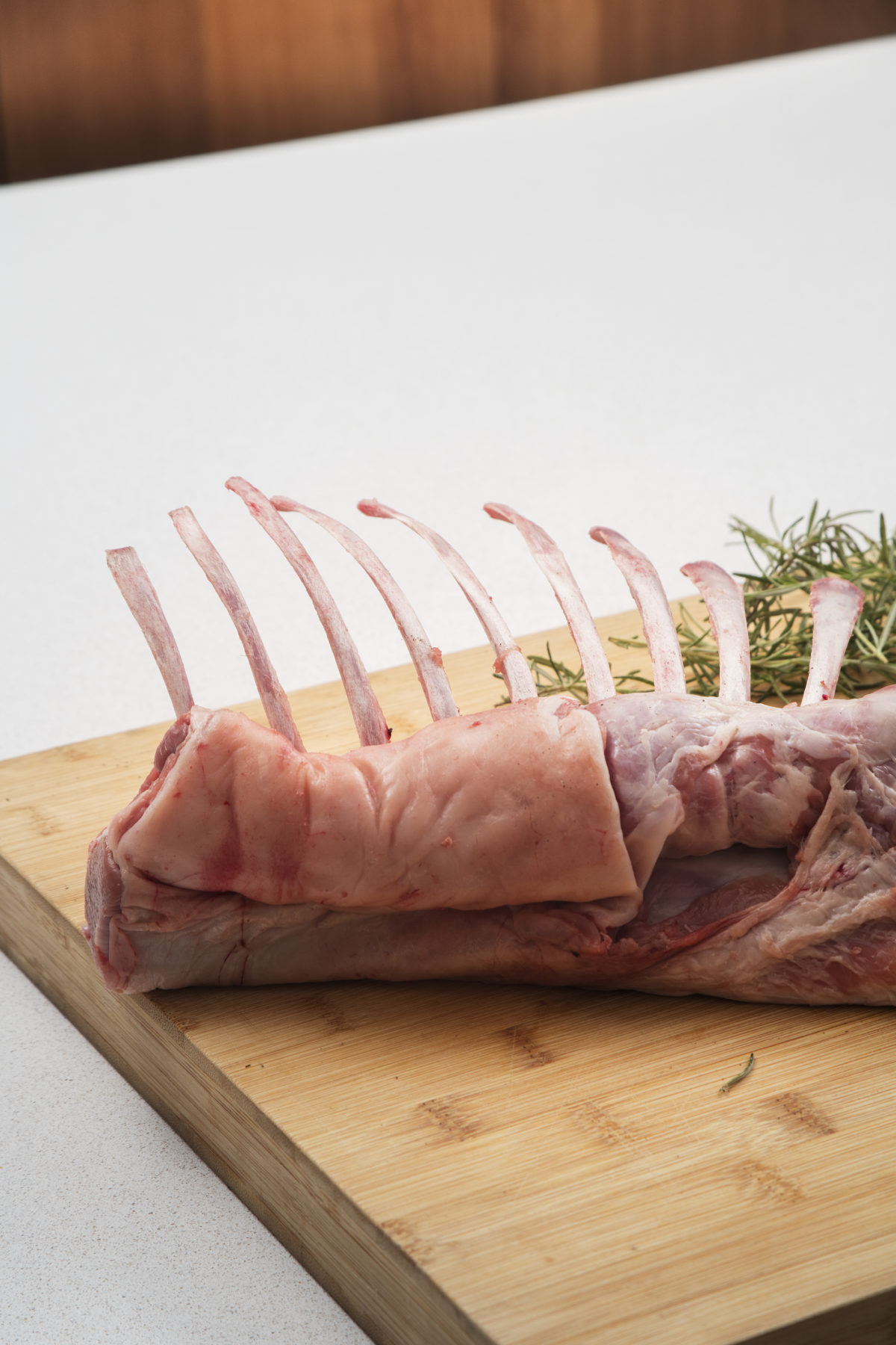 Basil Aioli Roasted Rack of Lamb by Bárbara Bruno — Delicious & Sons