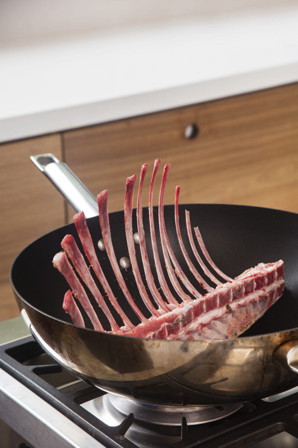 Basil Aioli Roasted Rack of Lamb by Bárbara Bruno — Delicious & Sons