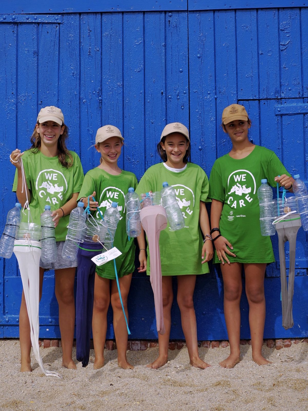 El Mediterráneo Agradece a 131 Voluntarios y 37kg de Residuos Recogidos — Delicious & Sons