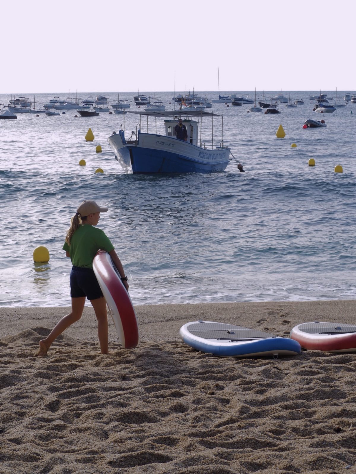 The Mediterranean Thanks 131 Volunteers and 82 lbs. of Garbage — Delicious & Sons