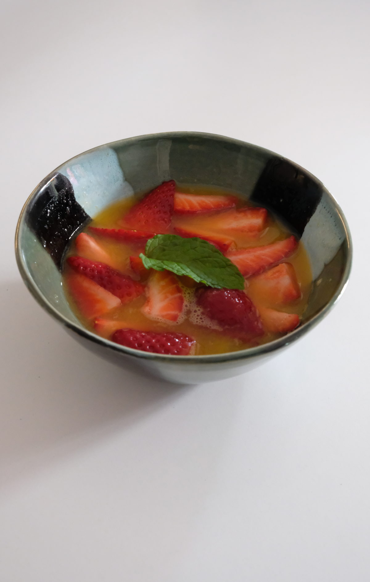 Strawberries with Orange Juice