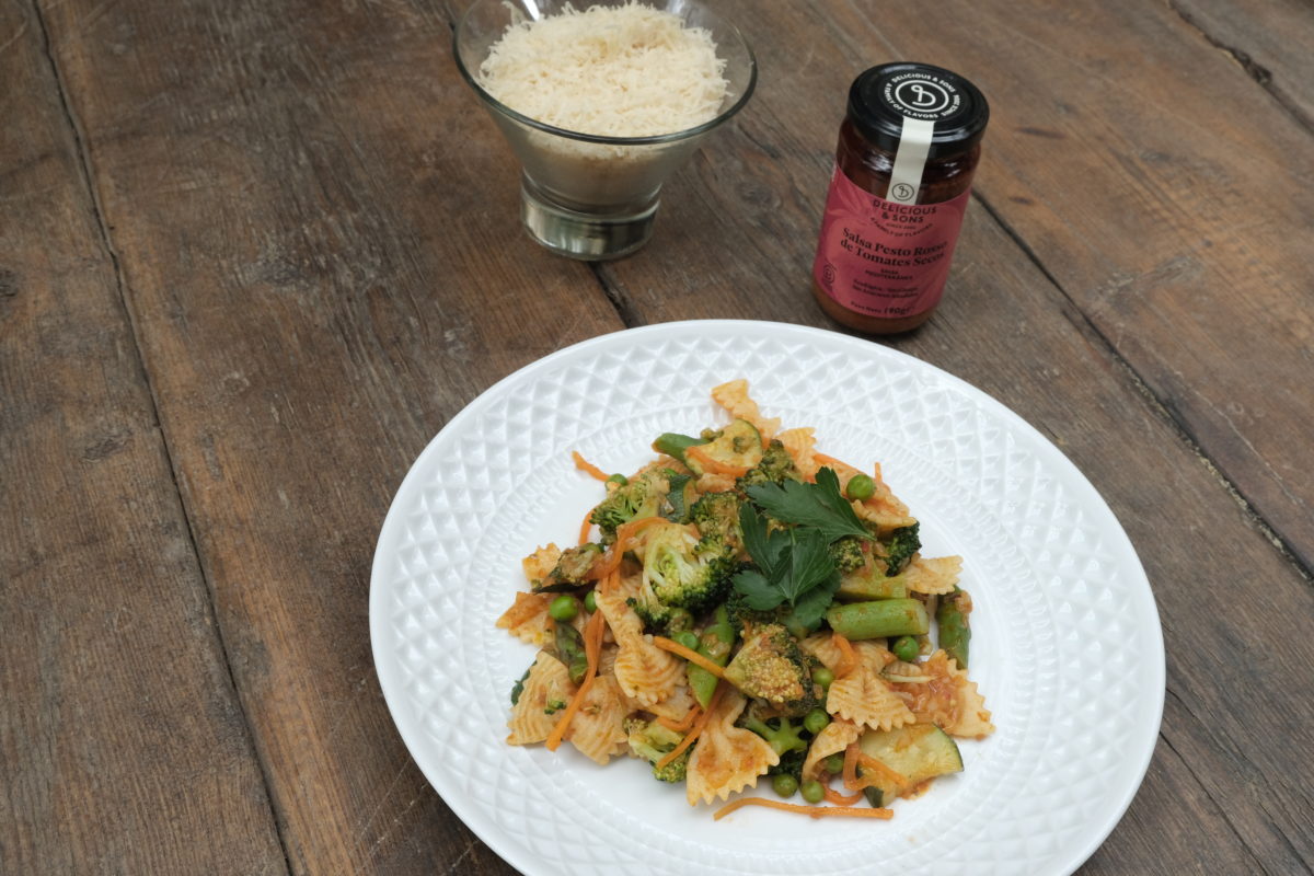 Pasta Primavera with Pesto Rosso